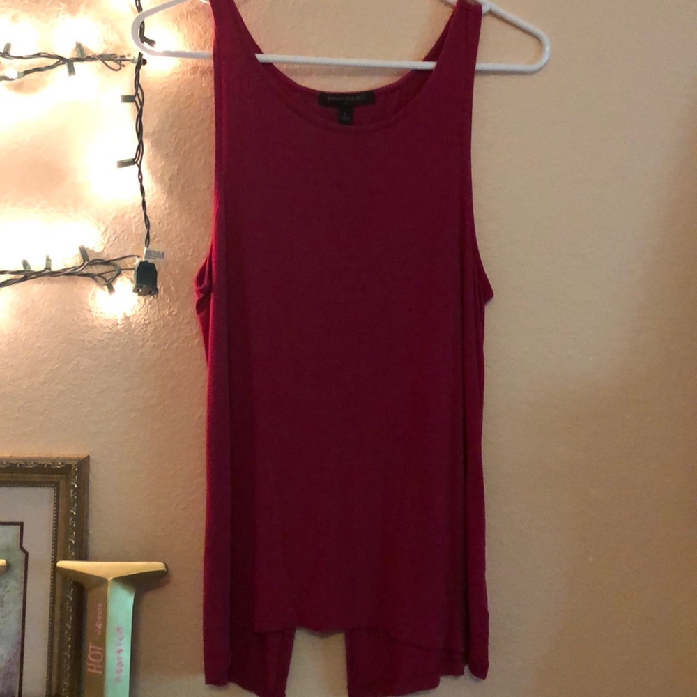 Pink tank top